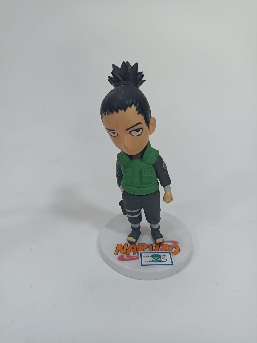 figuras naruto base blanca