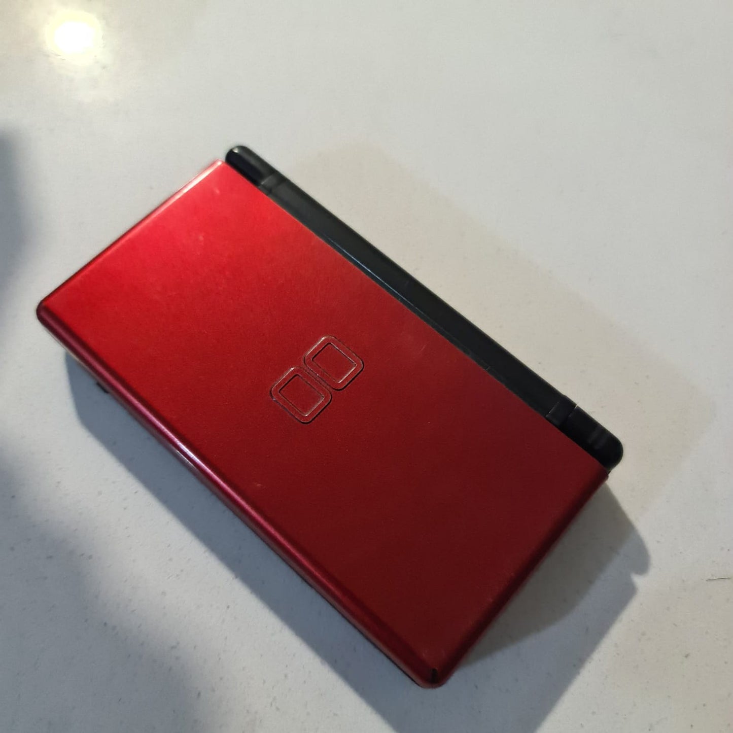 Nintendo DS LITE-Edicion Roja -Con r4